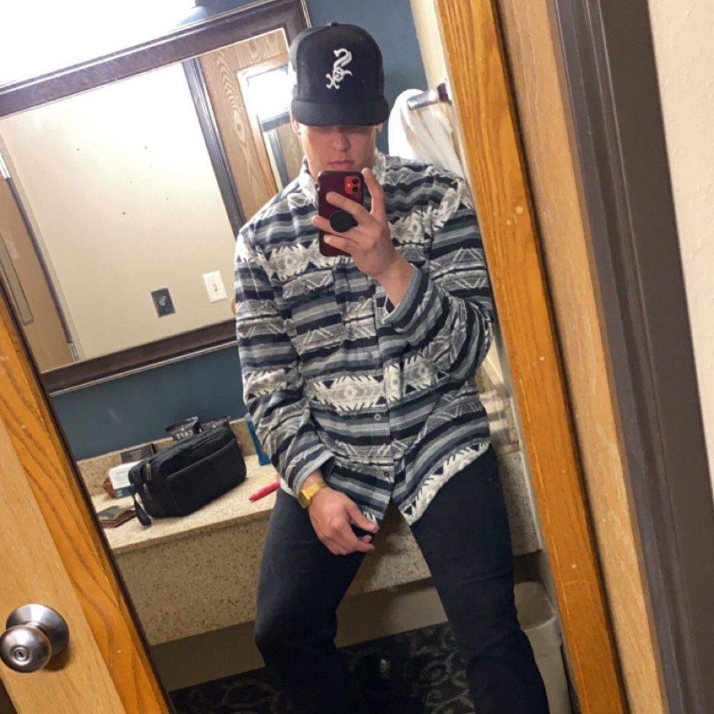 Meet your Posher, Ian